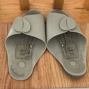 Acupuncture Therapeutic Massage Therapy Sandals w/.25" shoe lift on Right side 7